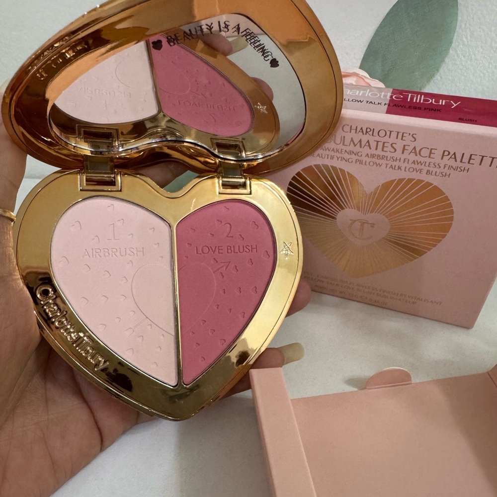 Charlotte Tilbury Beauty Soulmates Face Palette - Pink and Cream - Picture 9 of 11